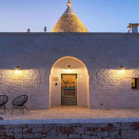 Trullo Jale - Boutique Apartments Остуні Екстер'єр фото