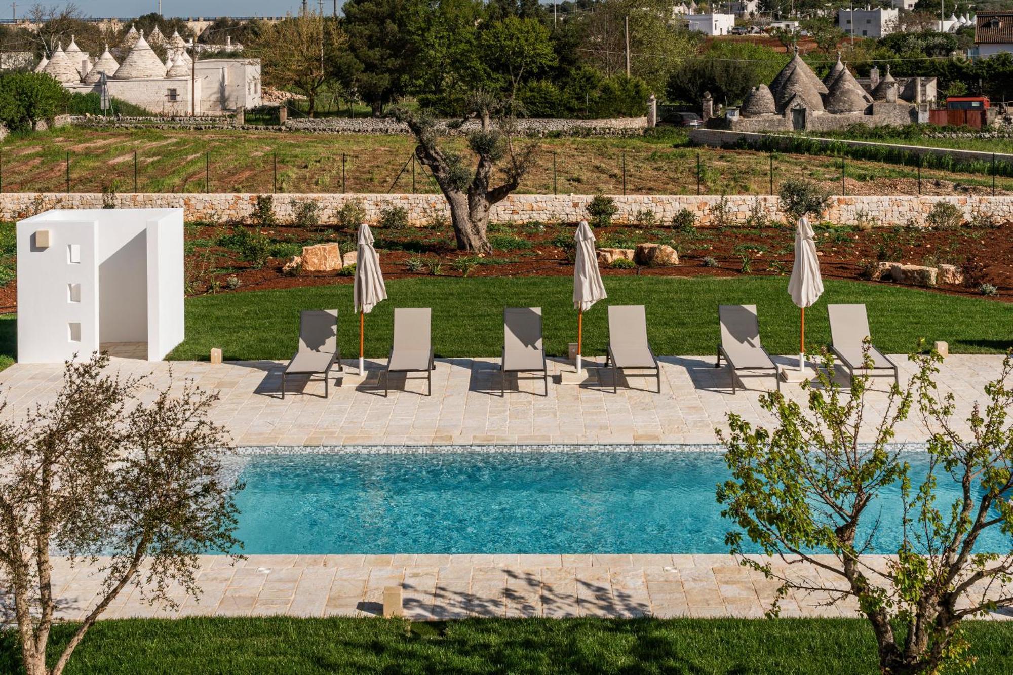Trullo Jale - Boutique Apartments Остуні Екстер'єр фото