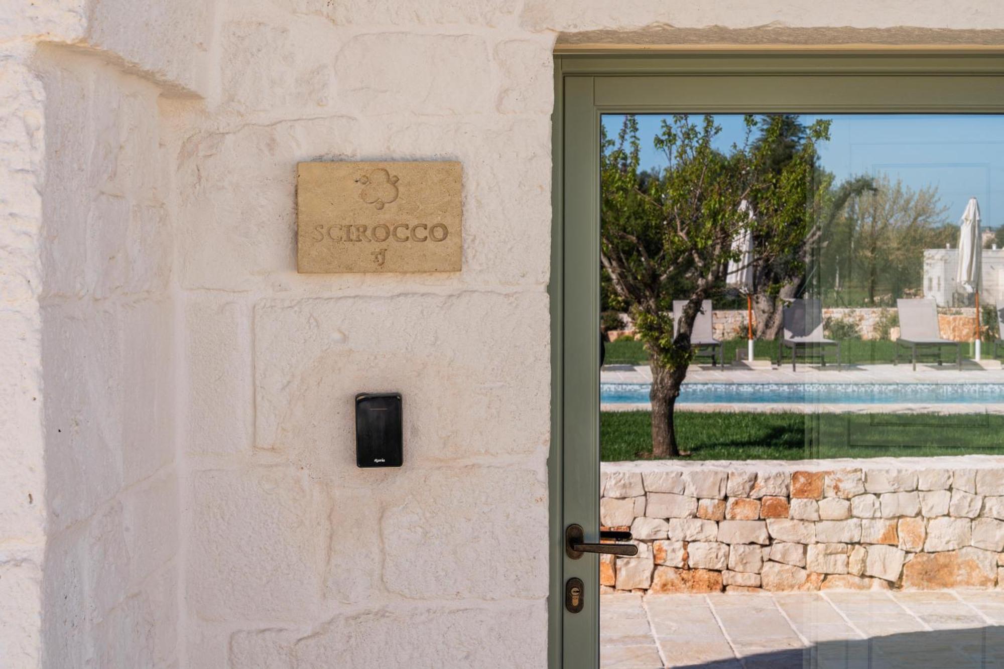 Trullo Jale - Boutique Apartments Остуні Номер фото