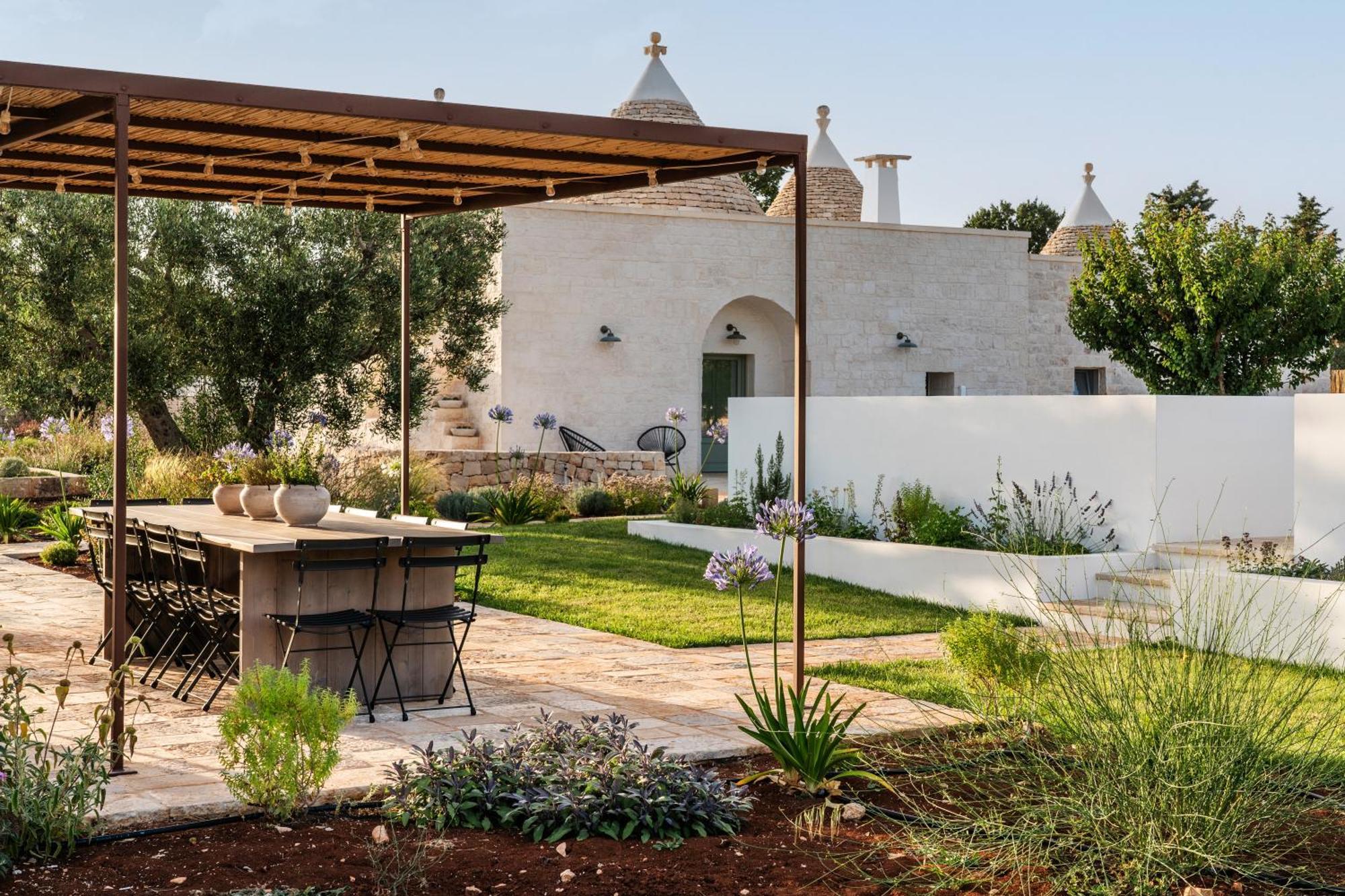 Trullo Jale - Boutique Apartments Остуні Екстер'єр фото