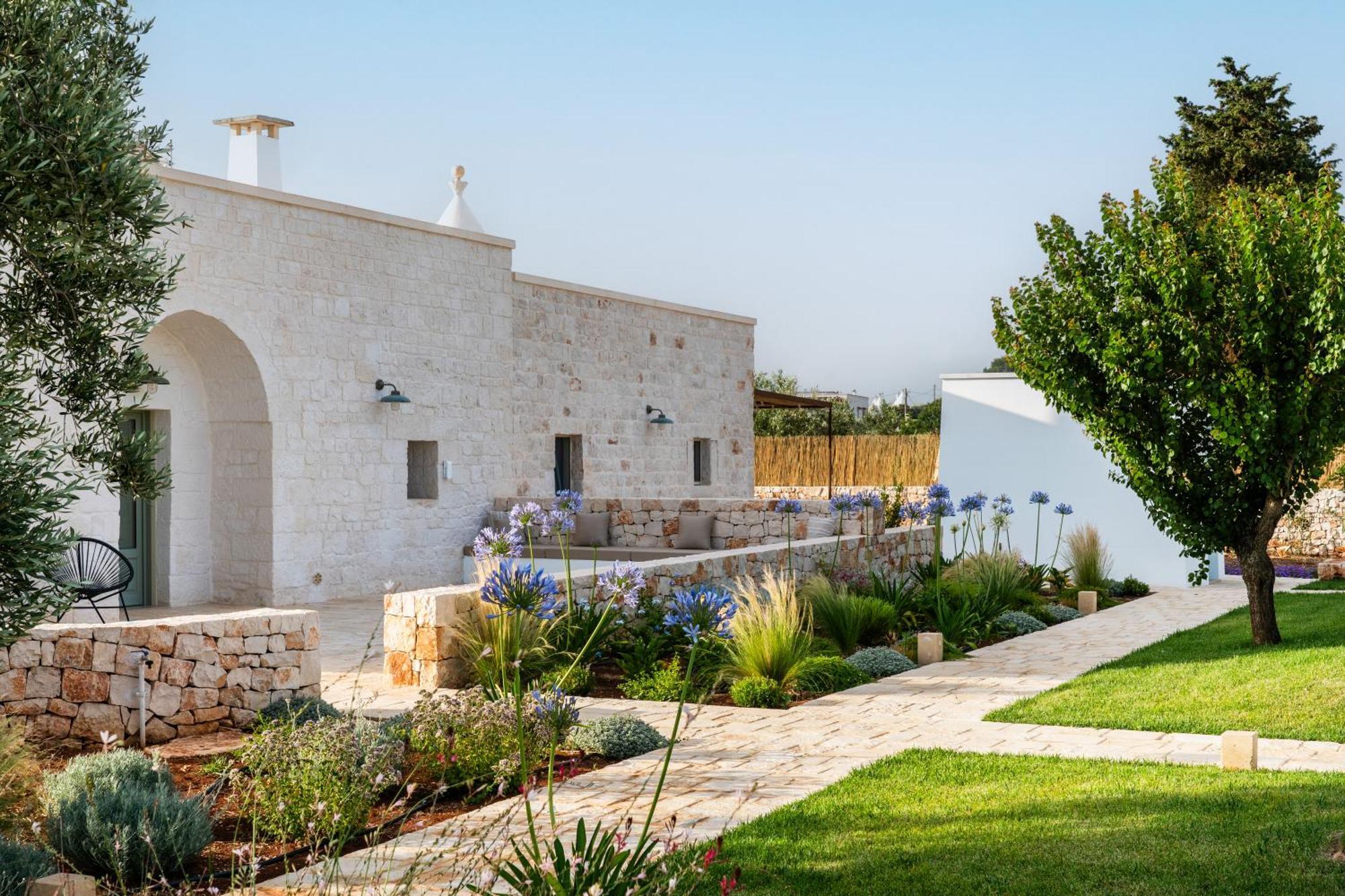 Trullo Jale - Boutique Apartments Остуні Екстер'єр фото