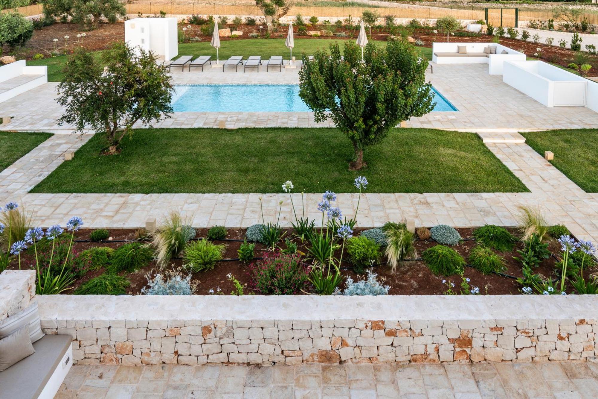 Trullo Jale - Boutique Apartments Остуні Екстер'єр фото
